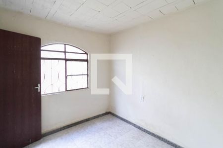 Quarto 2 de casa para alugar com 2 quartos, 38m² em Céu Azul, Belo Horizonte