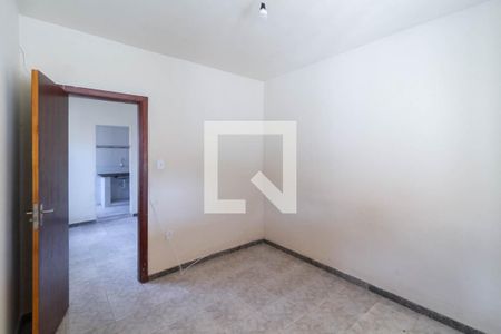 Quarto 1 de casa para alugar com 2 quartos, 38m² em Céu Azul, Belo Horizonte