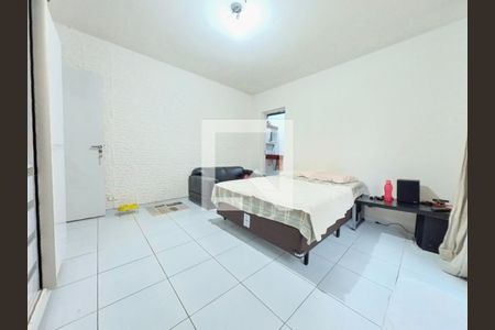 Casa à venda com 127m², 2 quartos e 2 vagas Casa à venda com 127m², 2 quartos e 2 vagasQuarto 2