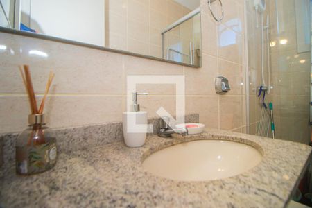 Apartamento à venda com 220m², 2 quartos e 3 vagasBanheiro Auxiliar