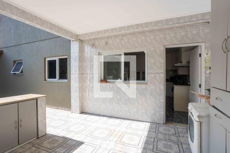 Casa para alugar com 298m², 3 quartos e 6 vagasÁrea de Serviço