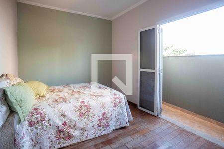 Casa para alugar com 298m², 3 quartos e 6 vagasQuarto 2