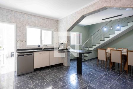 Casa para alugar com 298m², 3 quartos e 6 vagasCozinha