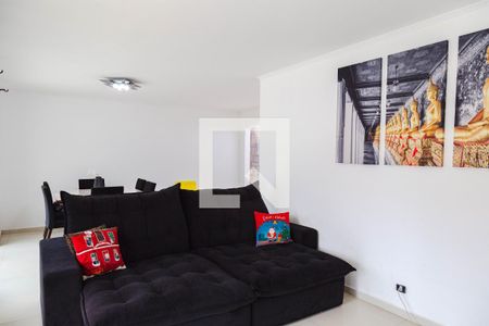 Casa para alugar com 430m², 3 quartos e 8 vagasSala