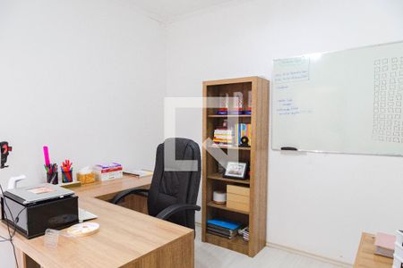 Casa para alugar com 430m², 3 quartos e 8 vagasEscritório