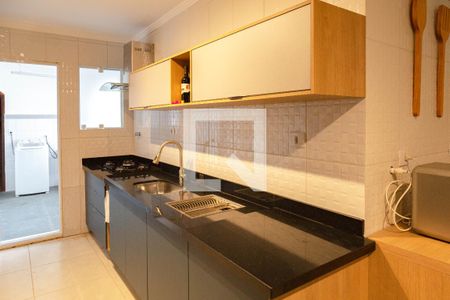 Casa para alugar com 430m², 3 quartos e 8 vagasCozinha