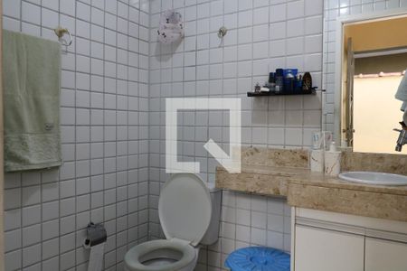 Casa à venda com 125m², 2 quartos e 1 vagaBanheiro Social