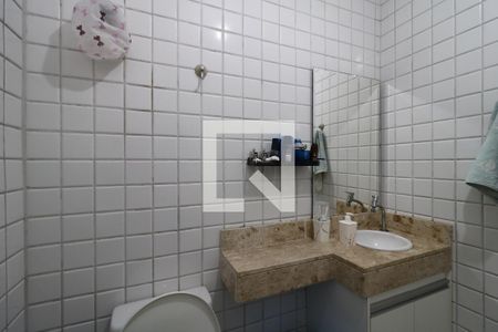 Casa à venda com 125m², 2 quartos e 1 vagaBanheiro Social