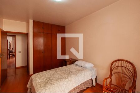 Apartamento à venda com 205m², 3 quartos e 1 vagaQuarto 2