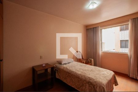 Apartamento à venda com 205m², 3 quartos e 1 vagaQuarto 2