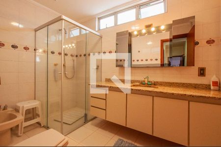Apartamento à venda com 205m², 3 quartos e 1 vagaBanheiro Corredor
