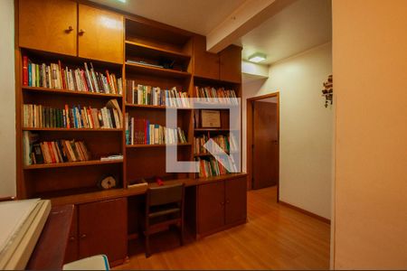 Apartamento à venda com 205m², 3 quartos e 1 vagaEscritório