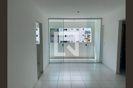 Apartamento à venda com 3 quartos, 74m² em Betânia, Belo Horizonte