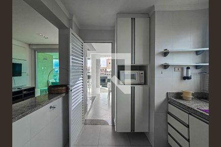 Apartamento para alugar com 125m², 3 quartos e 2 vagas Apartamento para alugar com 125m², 3 quartos e 2 vagasCozinha