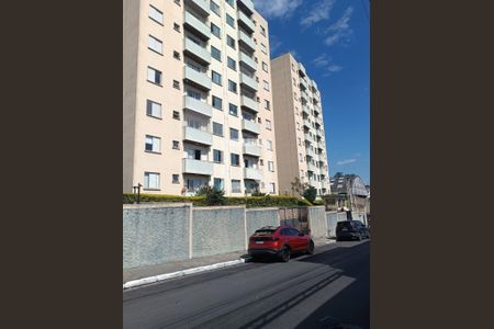 Apartamento à venda com 60m², 2 quartos e 1 vaga Apartamento à venda com 60m², 2 quartos e 1 vagaFachada