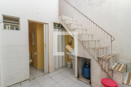 Casa à venda com 120m², 2 quartos e sem vaga Casa à venda com 120m², 2 quartos e sem vagaQuintal