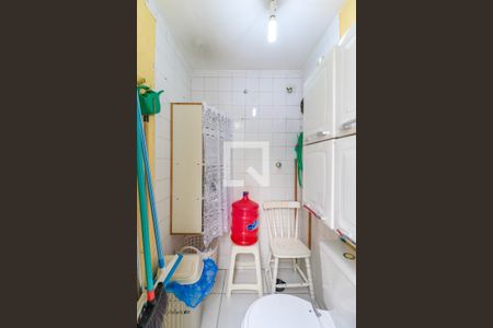 Casa à venda com 120m², 2 quartos e sem vaga Casa à venda com 120m², 2 quartos e sem vagaBanheiro de serviço