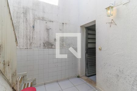 Casa à venda com 120m², 2 quartos e sem vaga Casa à venda com 120m², 2 quartos e sem vagaQuintal