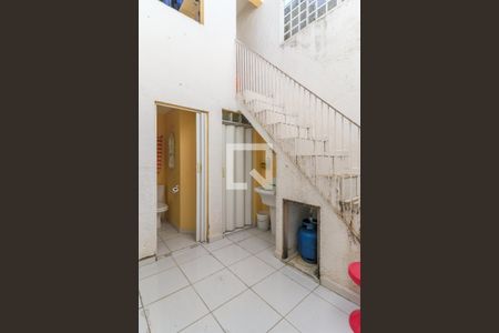 Casa à venda com 120m², 2 quartos e sem vaga Casa à venda com 120m², 2 quartos e sem vagaQuintal