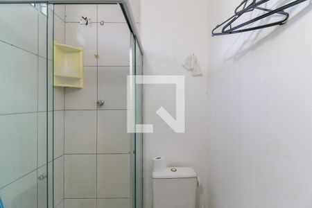 Casa à venda com 120m², 2 quartos e sem vaga Casa à venda com 120m², 2 quartos e sem vagaBanheiro do Quarto de Serviço