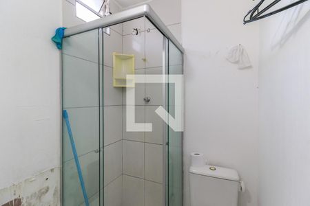 Casa à venda com 120m², 2 quartos e sem vaga Casa à venda com 120m², 2 quartos e sem vagaBanheiro do Quarto de Serviço