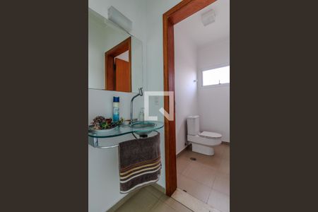 Casa à venda com 325m², 3 quartos e 4 vagas Casa à venda com 325m², 3 quartos e 4 vagasSalão de jogos