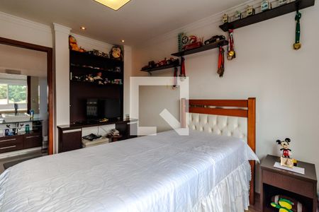 Casa à venda com 325m², 3 quartos e 4 vagas Casa à venda com 325m², 3 quartos e 4 vagasSuíte 3