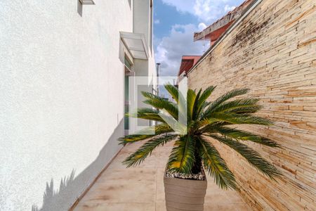Casa à venda com 325m², 3 quartos e 4 vagas Casa à venda com 325m², 3 quartos e 4 vagasÁrea externa