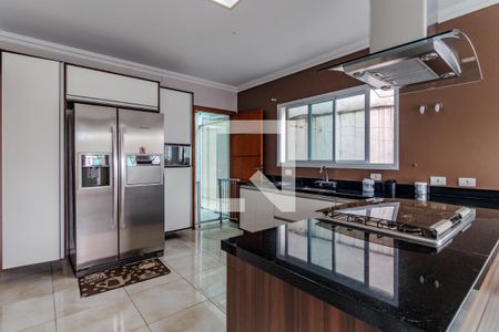 Casa à venda com 325m², 3 quartos e 4 vagas Casa à venda com 325m², 3 quartos e 4 vagasCozinha