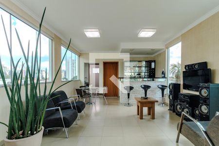 Casa à venda com 325m², 3 quartos e 4 vagas Casa à venda com 325m², 3 quartos e 4 vagasSalão de jogos