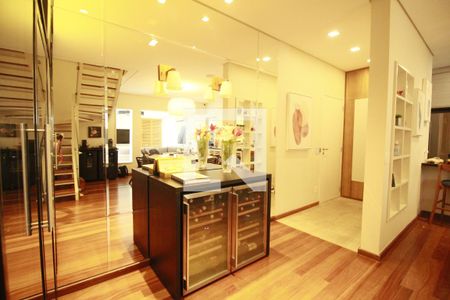 Apartamento à venda com 176m², 3 quartos e 3 vagasAdega