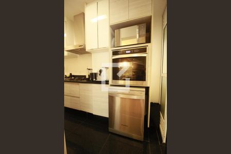 Apartamento à venda com 176m², 3 quartos e 3 vagasCozinha