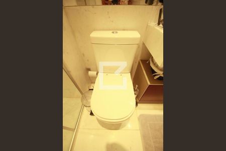 Apartamento à venda com 176m², 3 quartos e 3 vagasBanheiro 2