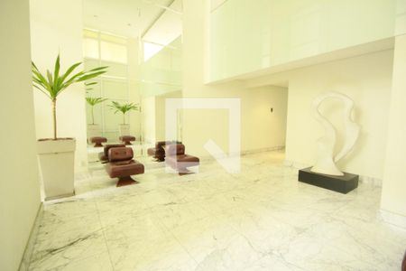 Apartamento à venda com 176m², 3 quartos e 3 vagasHall Social