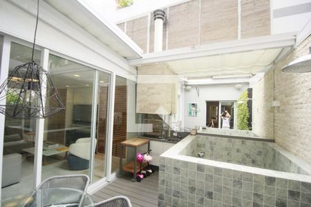 Apartamento à venda com 176m², 3 quartos e 3 vagasArea de Lazer e Gourmet