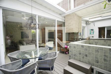 Apartamento à venda com 176m², 3 quartos e 3 vagasArea de Lazer e Gourmet