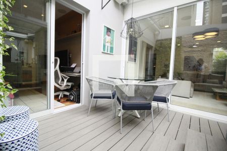 Apartamento à venda com 176m², 3 quartos e 3 vagasArea de Lazer e Gourmet