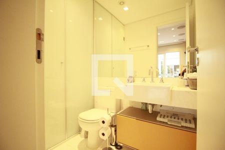 Apartamento à venda com 176m², 3 quartos e 3 vagasBanheiro 3