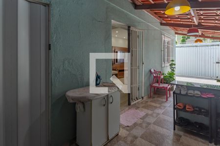 Casa à venda com 158m², 5 quartos e 3 vagas Casa à venda com 158m², 5 quartos e 3 vagasÁrea Gourmet