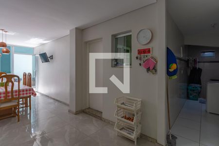 Casa à venda com 158m², 5 quartos e 3 vagas Casa à venda com 158m², 5 quartos e 3 vagasCozinha 2