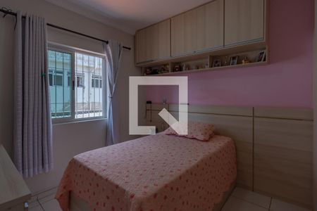 Casa à venda com 158m², 5 quartos e 3 vagas Casa à venda com 158m², 5 quartos e 3 vagasQuarto 4