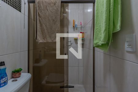 Casa à venda com 158m², 5 quartos e 3 vagas Casa à venda com 158m², 5 quartos e 3 vagasBanheiro Social