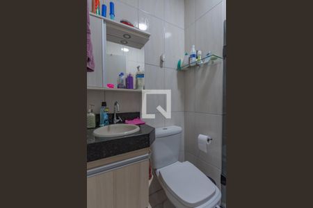 Casa à venda com 158m², 5 quartos e 3 vagas Casa à venda com 158m², 5 quartos e 3 vagasBanheiro suíte