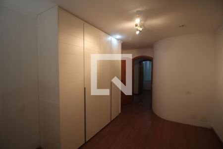 Casa para alugar com 500m², 4 quartos e 4 vagasQuarto 3