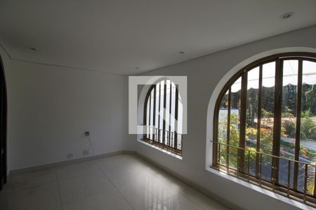 Casa para alugar com 500m², 4 quartos e 4 vagasVaranda da Sala