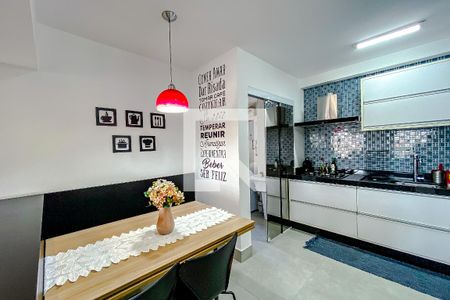 Apartamento à venda com 104m², 3 quartos e 2 vagasCozinha