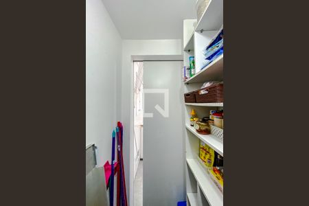 Apartamento à venda com 104m², 3 quartos e 2 vagasDespensa