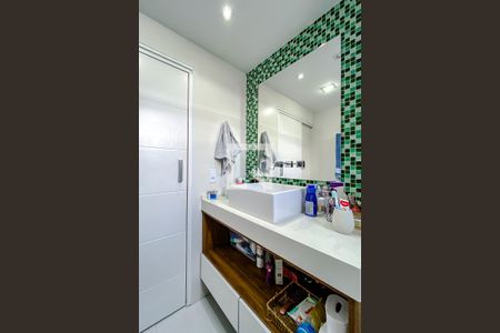 Apartamento à venda com 104m², 3 quartos e 2 vagasBanheiro da Suíte