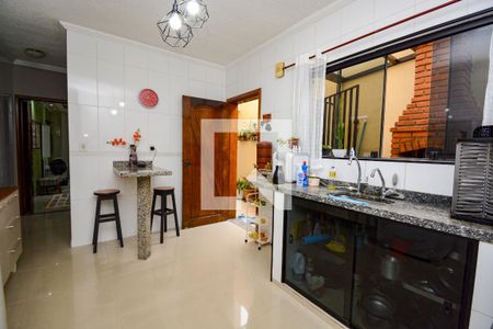 Casa à venda com 234m², 5 quartos e 2 vagasCozinha