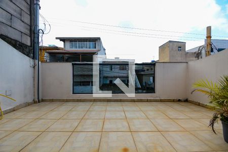 Casa à venda com 234m², 5 quartos e 2 vagasSuite 2 - Varanda